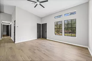 7823 Chase Woods Dr, Jonesboro, GA 30236 - Photo 6