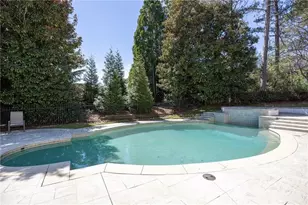 5405 St Lyonn Pl, Marietta, GA 30068 - Photo 2