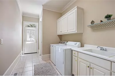 5405 Saint Lyonn Place, Marietta, GA 30068 - Photo 24