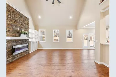 912 Westwood Lane, Winder, GA 30680 - Photo 2