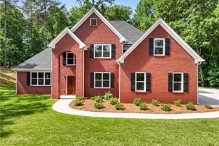 912 Westwood Ln, Winder, GA 30680 - Photo 1