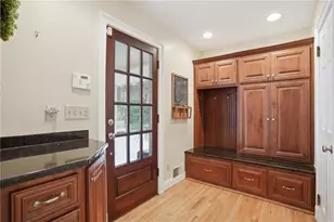 647 Park Ln, Decatur, GA 30033 - Photo 10