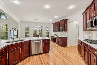 1165 Beacon Hill Crossing, Alpharetta, GA 30005 - Photo 18
