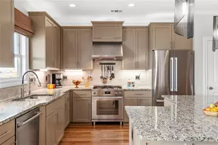 1780 Carroll Dr NW, Atlanta, GA 30318 - Photo 2