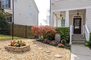 1780 Carroll Dr NW, Atlanta, GA 30318 - Photo 10