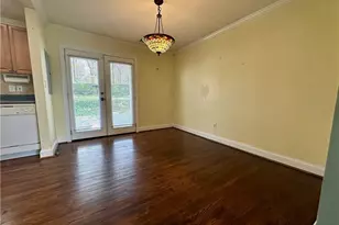 592 Scott Cir, Decatur, GA 30033 - Photo 8