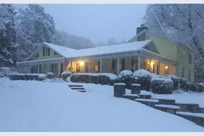 2324 E Cherokee Drive, Woodstock, GA 30188 - Photo 26