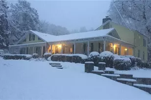 2324 E Cherokee Dr, Woodstock, GA 30188 - Photo 26