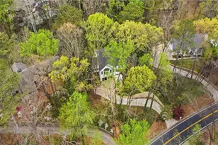 7170 Riverside Dr, Sandy Springs, GA 30328 - Photo 56