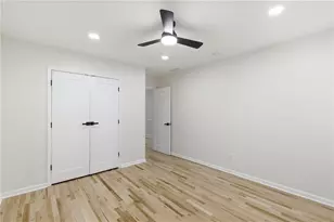 7170 Riverside Dr, Sandy Springs, GA 30328 - Photo 34