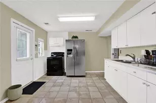 320 Riverbirch Ln, Lawrenceville, GA 30044 - Photo 22