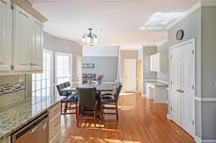 1381 Providence Dr, Lawrenceville, GA 30044 - Photo 8