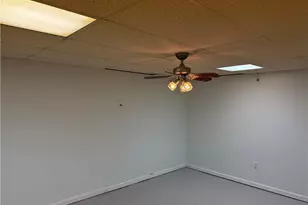 1381 Providence Dr, Lawrenceville, GA 30044 - Photo 36