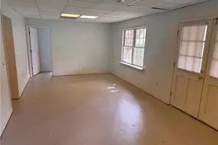 1381 Providence Dr, Lawrenceville, GA 30044 - Photo 36
