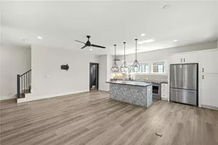 609 King Arnold St, Hapeville, GA 30354 - Photo 12