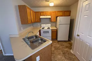 1520 Labonte Pkwy, McDonough, GA 30253 - Photo 6