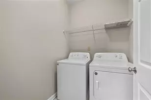 2680 Pine Tree Rd NE, Atlanta, GA 30324 - Photo 10