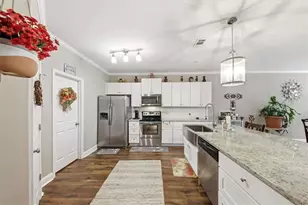 301 NW Jackson Pl, Lilburn, GA 30047 - Photo 18