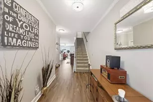 301 NW Jackson Pl, Lilburn, GA 30047 - Photo 8