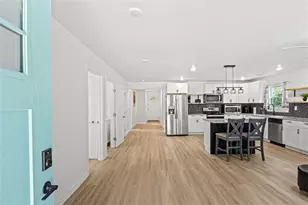 1077 Peeples St SW, Atlanta, GA 30310 - Photo 2