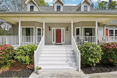 5641 Lanny Drive, Powder Springs, GA 30127 - Photo 2