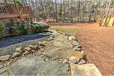 210 Golf Crest Drive, Acworth, GA 30101 - Photo 12