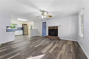 4060 Grove Trail, Loganville, GA 30052 - Photo 4