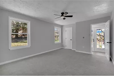 6807 Shangrila Way, Riverdale, GA 30296 - Photo 16