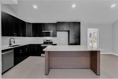 6807 Shangrila Way, Riverdale, GA 30296 - Photo 10