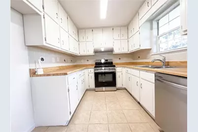 227 Brown Acres Road, Griffin, GA 30224 - Photo 2