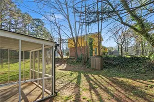 4541 Mercer Rd, Stone Mountain, GA 30083 - Photo 20