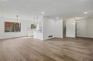 4541 Mercer Rd, Stone Mountain, GA 30083 - Photo 6