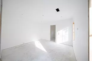 500 Emily Reed Ln Lot 6, Atlanta, GA 30342 - Photo 14