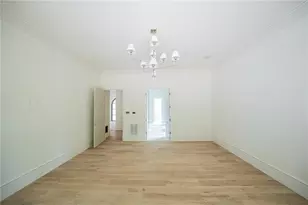 500 Emily Reed Ln Lot 6, Atlanta, GA 30342 - Photo 10