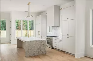 11560 Serenbe Ln, Chattahoochee Hills, GA 30268 - Photo 10