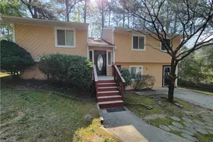 718 Harness Crescent, Lithonia, GA 30058 - Photo 2