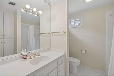 8500 Valemont Drive, Sandy Springs, GA 30350 - Photo 32