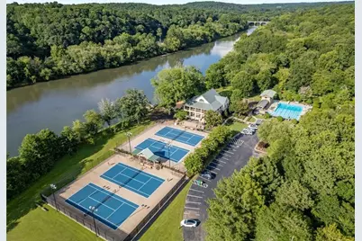 8500 Valemont Drive, Sandy Springs, GA 30350 - Photo 60