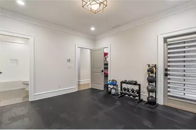 3715 Peachtree Road NE #12, Atlanta, GA 30319 - Photo 48
