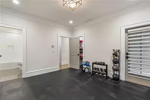3715 Peachtree Road NE, Atlanta, GA 30319 - Photo 48