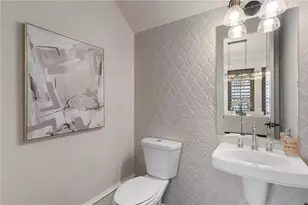 3715 Peachtree Road NE, Atlanta, GA 30319 - Photo 10