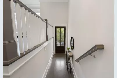 3715 Peachtree Road NE #12, Atlanta, GA 30319 - Photo 6