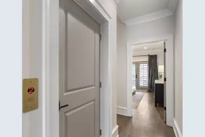 3715 Peachtree Road NE #12, Atlanta, GA 30319 - Photo 22