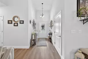 118 Golden Oaks Dr, Hartwell, GA 30643 - Photo 2