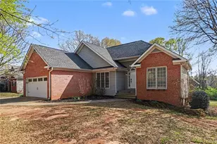 45 Vinnings Ln, Cartersville, GA 30120 - Photo 2