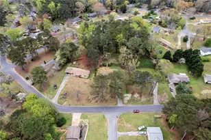 835 Castlewood Dr, Woodstock, GA 30189 - Photo 24