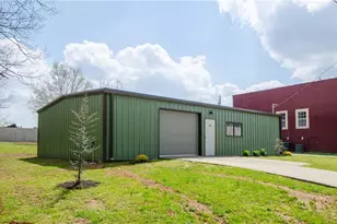 100 N Candler St, Villa Rica, GA 30180 - Photo 1