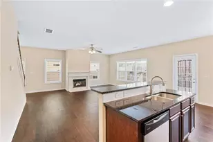5529 Chatham Circle, Norcross, GA 30071 - Photo 6