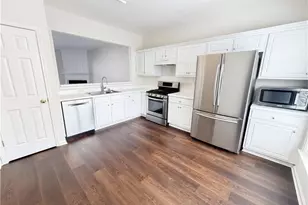 3366 Lathenview Ct, Alpharetta, GA 30004 - Photo 4