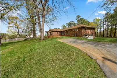 3211 Ernest W Barrett Parkway NW, Marietta, GA 30064 - Photo 10